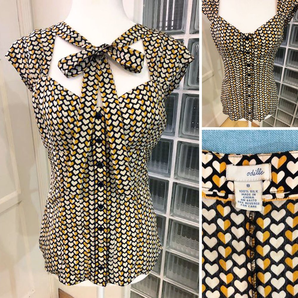 ODILLE | ANTHRO | Heart print silk blouse w sweetheart neckline & accent bow